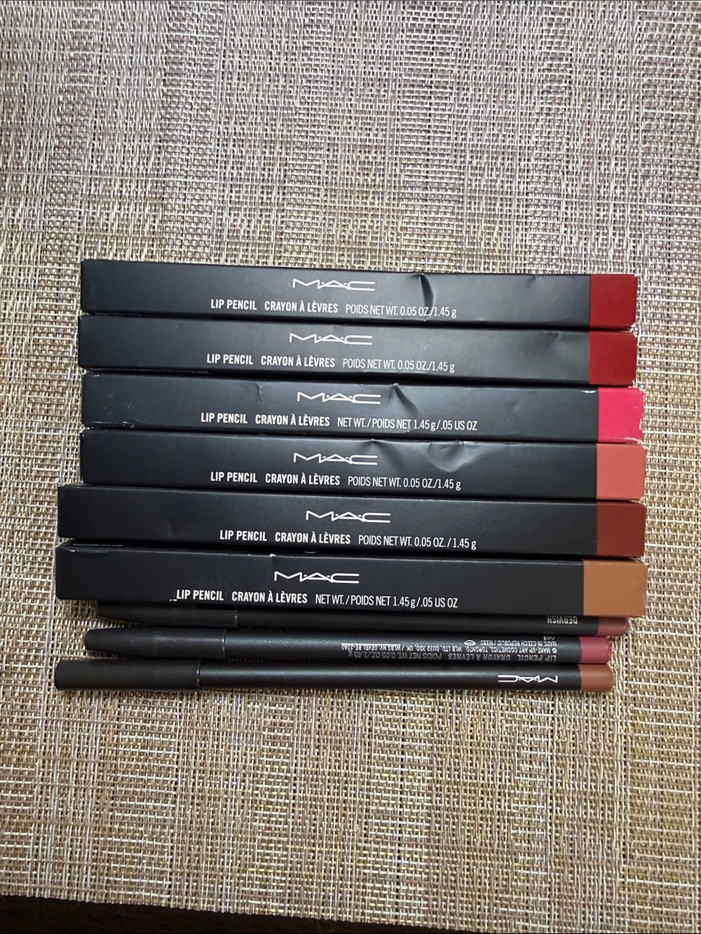 MAC Cosmetics Lip Pencils i